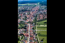 Vue aérienne de Tracé du tracé routier de la Saarstrasse à Kandel dans le département Rhénanie-Palatinat, Allemagne