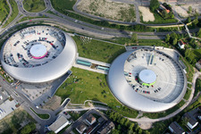 Le centre commercial Shopping Cité, en forme d'OVNI, d'ECE Centermanagement GmbH à le quartier Oos in Baden-Baden dans le département Bade-Wurtemberg, Allemagne hors des airs