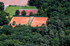 Vue aérienne de Courts de tennis du TC Kandel à Kandel dans le département Rhénanie-Palatinat, Allemagne