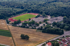 École des bains romains à Rheinzabern dans le département Rhénanie-Palatinat, Allemagne hors des airs