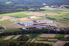 Vue oblique de Nouveau parc des expositions, DM Arena à le quartier Forchheim in Rheinstetten dans le département Bade-Wurtemberg, Allemagne