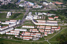 Vue aérienne de Sud à le quartier Oberreut in Karlsruhe dans le département Bade-Wurtemberg, Allemagne