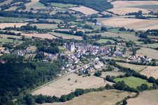Vue aérienne de Montmirail dans le département Sarthe, France