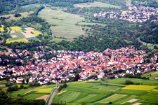 Vue aérienne de Quartier Ellmendingen in Keltern dans le département Bade-Wurtemberg, Allemagne