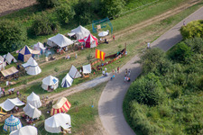 Photographie aérienne de Fête médiévale à Jockgrim dans le département Rhénanie-Palatinat, Allemagne