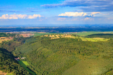 Vue d'oiseau de Tiefenthal dans le département Rhénanie-Palatinat, Allemagne