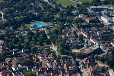 Vue aérienne de Piscine de loisirs de Stegermatt à Offenburg dans le département Bade-Wurtemberg, Allemagne