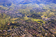 Vue aérienne de District Est jusqu'à Zell-Weierbach à Offenburg dans le département Bade-Wurtemberg, Allemagne