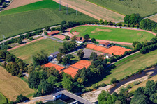 Vue aérienne de Tennis Club Rosengarten Willstätt eV à Willstätt dans le département Bade-Wurtemberg, Allemagne