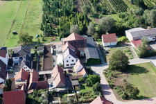 Vue aérienne de Vollmersweilerer Straße à Freckenfeld dans le département Rhénanie-Palatinat, Allemagne