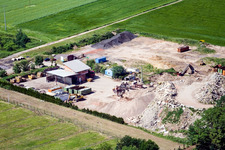 Vue aérienne de Recyclage des déchets de chantier Gaudier à le quartier Minderslachen in Kandel dans le département Rhénanie-Palatinat, Allemagne