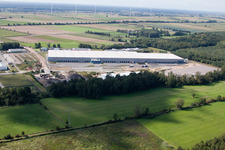 Centre logistique de Zufall à le quartier Minderslachen in Kandel dans le département Rhénanie-Palatinat, Allemagne depuis l'avion