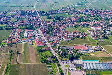 Edesheim dans le département Rhénanie-Palatinat, Allemagne d'en haut