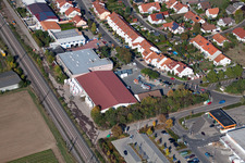 Vue aérienne de Union Bauzentrum Hornbach à le quartier Bobenheim in Bobenheim-Roxheim dans le département Rhénanie-Palatinat, Allemagne