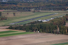 Vue aérienne de Aérodrome à Worms dans le département Rhénanie-Palatinat, Allemagne