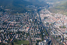 Neustadt an der Weinstraße dans le département Rhénanie-Palatinat, Allemagne vue du ciel