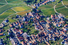 Weyher in der Pfalz dans le département Rhénanie-Palatinat, Allemagne vu d'un drone