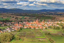 Vue aérienne de Village sur le Viehstrich vu du sud à Kapsweyer dans le département Rhénanie-Palatinat, Allemagne