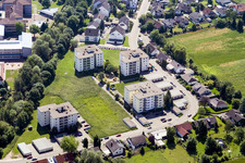 Vue aérienne de Ensemble de grande hauteur sur Albert-Detzel-Straße (Palatinat) à le quartier Herxheim in Herxheim bei Landau dans le département Rhénanie-Palatinat, Allemagne