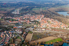 Vue aérienne de Altwörth vu du sud-ouest à Wörth am Rhein dans le département Rhénanie-Palatinat, Allemagne
