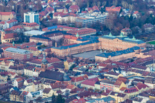 Vue aérienne de Château vu du sud-est à Rastatt dans le département Bade-Wurtemberg, Allemagne