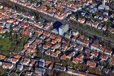 Vue aérienne de Rheinbrückenstraße et Saarlandstr à le quartier Knielingen in Karlsruhe dans le département Bade-Wurtemberg, Allemagne