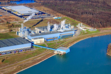 Vue aérienne de Usine de papier de palme dans la zone industrielle d'Oberwald à le quartier Maximiliansau in Wörth am Rhein dans le département Rhénanie-Palatinat, Allemagne