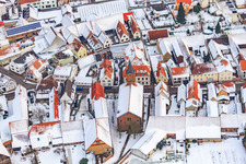 Photographie aérienne de Manifestation. Église sous la neige à Steinweiler dans le département Rhénanie-Palatinat, Allemagne