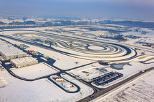 Vue aérienne de Zone industrielle d'Oberwald, piste d'essai de camions Daimler avec pneus hiver ? à Wörth am Rhein dans le département Rhénanie-Palatinat, Allemagne