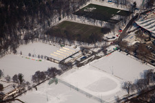 Photographie aérienne de Stade Wildpark KSC à le quartier Innenstadt-Ost in Karlsruhe dans le département Bade-Wurtemberg, Allemagne