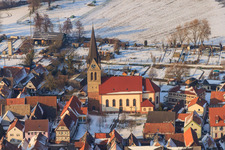 Vue aérienne de Église à Steinweiler dans le département Rhénanie-Palatinat, Allemagne