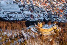 Enregistrement par drone de Ruines de Landeck à Klingenmünster dans le département Rhénanie-Palatinat, Allemagne