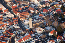 Klingenmünster dans le département Rhénanie-Palatinat, Allemagne depuis l'avion