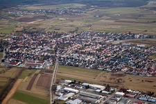 Vue aérienne de Spöck du nord à le quartier Neuthard in Karlsdorf-Neuthard dans le département Bade-Wurtemberg, Allemagne