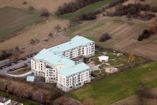 Vue aérienne de Clinique spécialisée MiKiNa à le quartier Bad Langenbrücken in Bad Schönborn dans le département Bade-Wurtemberg, Allemagne