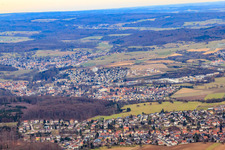 Vue aérienne de Vue de la ville depuis l'ouest à le quartier Gauangelloch in Leimen dans le département Bade-Wurtemberg, Allemagne