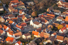Photographie aérienne de Vue des rues et des maisons des quartiers résidentiels à Bornheim dans le département Rhénanie-Palatinat, Allemagne