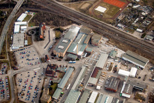 Vue aérienne de Zone industrielle et commerciale de FRIATEC Aktiengesellschaft à le quartier Friedrichsfeld in Mannheim dans le département Bade-Wurtemberg, Allemagne