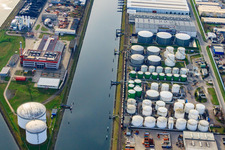 Photographie aérienne de Quartier Rheinhafen in Karlsruhe dans le département Bade-Wurtemberg, Allemagne