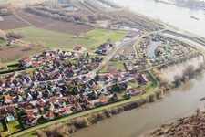Vue oblique de Zones riveraines le long de l'embouchure de la rivière Sauer à Munchhausen dans le département Bas Rhin, France