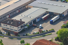 Vue aérienne de Entreprise de transport de marchandises Nuss dans la zone industrielle de Horst à le quartier Minderslachen in Kandel dans le département Rhénanie-Palatinat, Allemagne