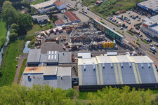 Zone industrielle de Horst à le quartier Minderslachen in Kandel dans le département Rhénanie-Palatinat, Allemagne d'en haut