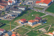 Vue oblique de Nouveaux bâtiments sur Höhenweg à Kandel dans le département Rhénanie-Palatinat, Allemagne