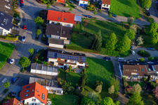 Vue aérienne de Rue Riesling à le quartier Stupferich in Karlsruhe dans le département Bade-Wurtemberg, Allemagne