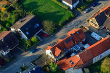 Enregistrement par drone de Rue Palmbacher à le quartier Stupferich in Karlsruhe dans le département Bade-Wurtemberg, Allemagne