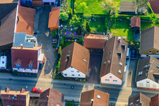 Thomashofstr à le quartier Stupferich in Karlsruhe dans le département Bade-Wurtemberg, Allemagne d'en haut