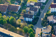 Vue aérienne de Gänsbergstr à le quartier Stupferich in Karlsruhe dans le département Bade-Wurtemberg, Allemagne