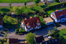 Rue Gerbera à le quartier Stupferich in Karlsruhe dans le département Bade-Wurtemberg, Allemagne vu d'un drone