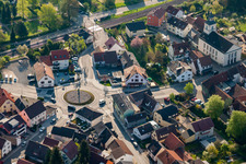 Vue aérienne de Quartier de Wilferdingen à le quartier Kleinsteinbach in Pfinztal dans le département Bade-Wurtemberg, Allemagne