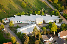 Vue aérienne de École primaire Würmersheim à le quartier Würmersheim in Durmersheim dans le département Bade-Wurtemberg, Allemagne